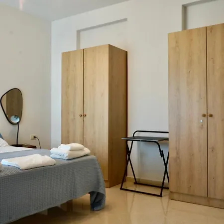 Serene One-bedroom Daire